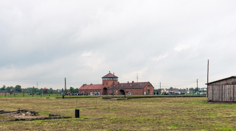 Nicht vergessen! 75. Jahrestag der Befreiung von Auschwitz
