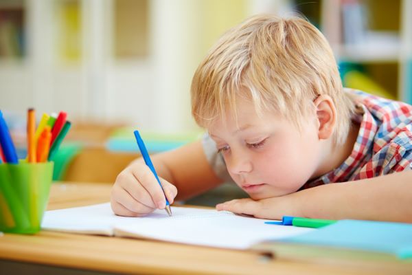 Frühkindliche Kompetenzentwicklung beim Lesen und Schreiben