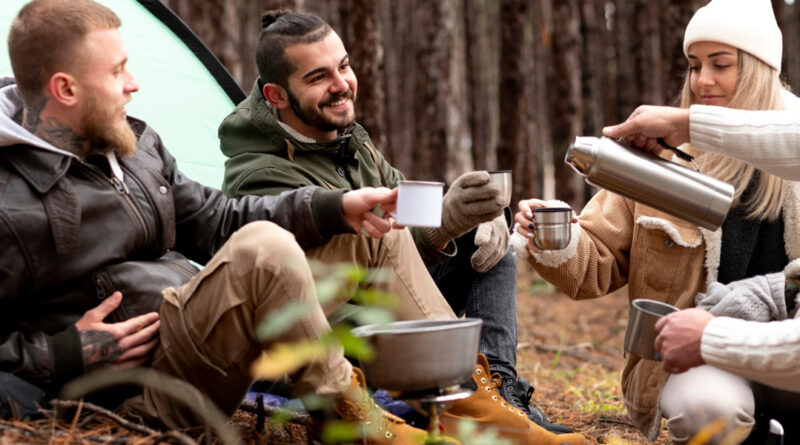 Diese Lebensmittel sollten beim Campen auf keinen Fall fehlen
