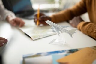 Rechte anfordern bei der Flugverspätung