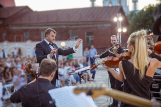 Anne-Sophie Mutter auf den Spuren Hollywoods