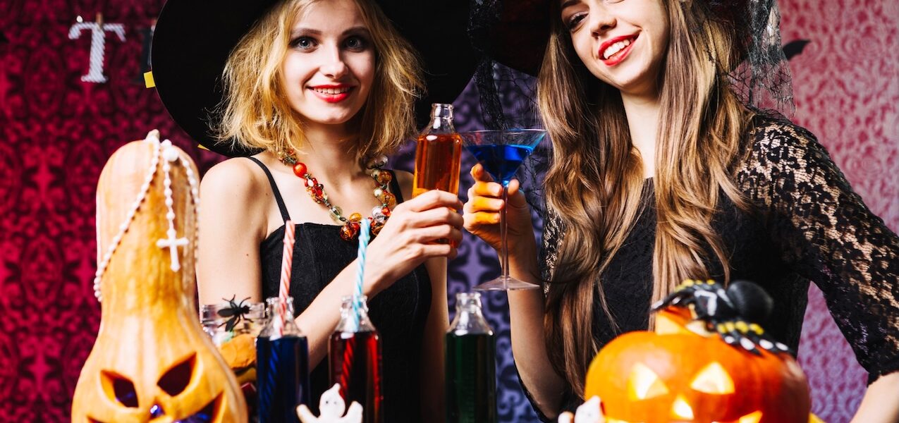 Die perfekte Halloween Party zu Hause: So klappt es mit der Gruselstimmung