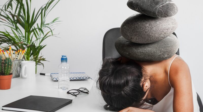 Burnout vorbeugen: Frühe Anzeichen erkennen und richtig reagieren