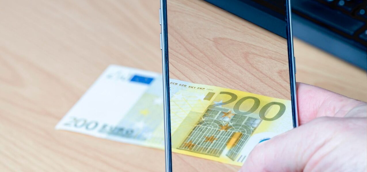 Wussten Sie, dass Sie mit Ihrem Smartphone jedes Jahr Hunderte Euro sparen können?