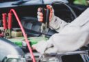 Autobatterie überbrücken: Polung, Reihenfolge, Elektronik-Schäden