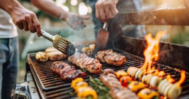 Grillsaison vorbereiten: Reinigung, Zubehör, erste Rezepte
