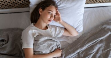 Schlafstörungen: Ursachen, Symptome und wann man handeln sollte