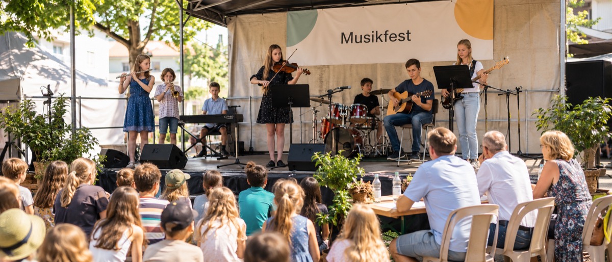 Wettbewerbe, Feste und ein Aktionstag im Juni